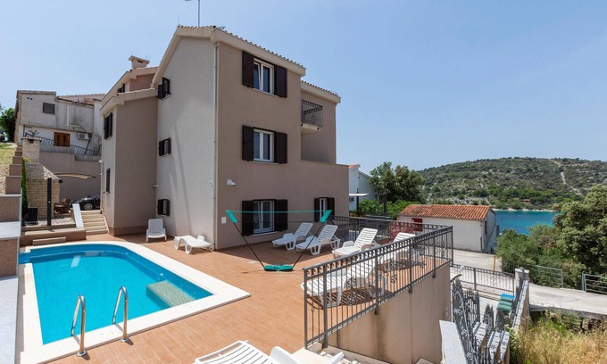 Sevid Casa | Impresionante casa en Sevid con WiFi