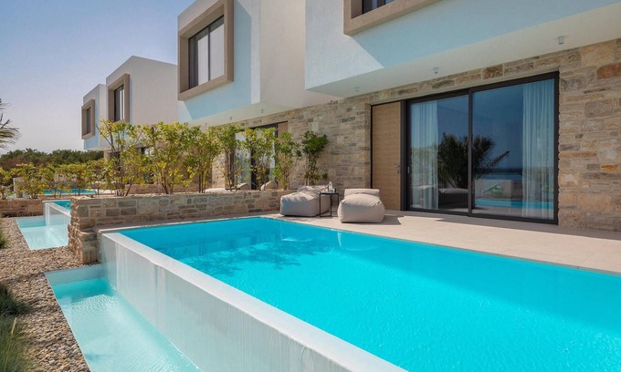 Kraj Casa | Impresionante casa en Tkon-Ugrinic