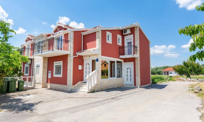 Trilj Casa | Impresionante casa en Trilj