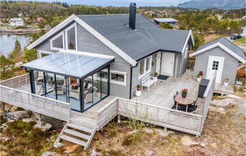 Aure Casa | Awesome Home In Tustna With Wifi