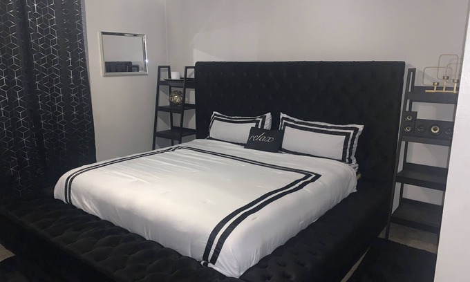 Renton Apartamento | Awesome Location! Nice home!