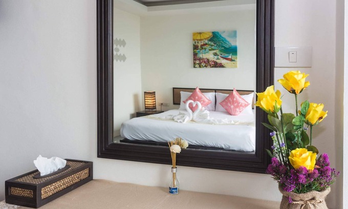 Patong Apartamento | Impresionante habitación ubicada en la colina más alta de Patong