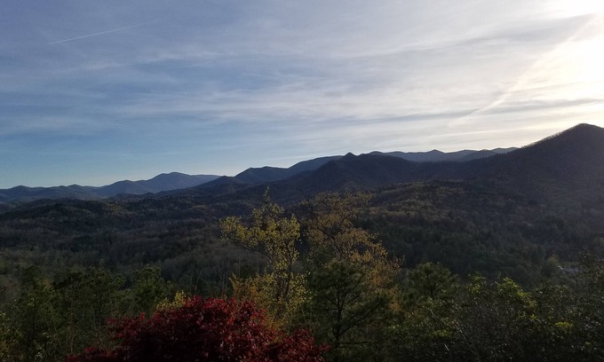 Franklin Casa | Impresionante vista a la montaña, y muy privado