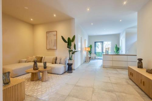 Marie Pampoen Apartamento | Ayana Resort at Mambo Beach Area