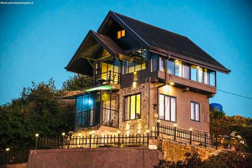 Nuwara Eliya Cabina | Ayona Misty Hills