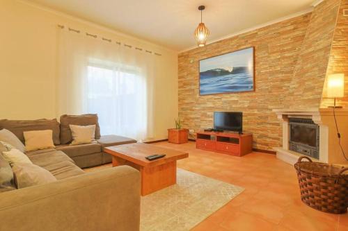 Ribeira Grande Casa | Azores Surf Center House