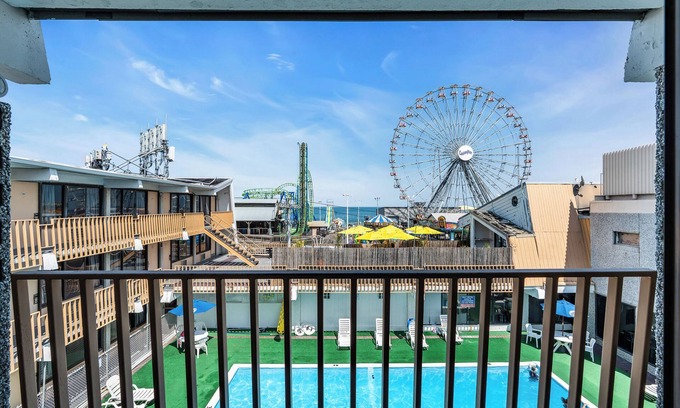 Seaside Heights Hotel | Aztec Ocean Resort
