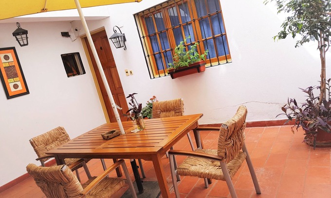 Centro de la ciudad de Mendoza Apartamento | Azul Departamentos