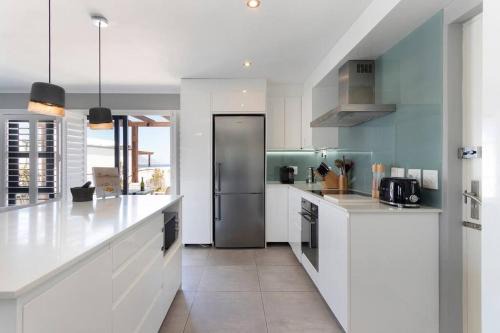 Big Bay Apartamento | Azure 220 Stylish APT - battery for load shedding