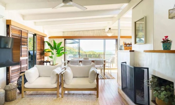Marcus Beach Casa | AZURE - CASA DE PLAYA EN LA PLAYA