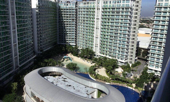 Taguig Condominio | RESIDENCIAS DE RESORTES URBANOS AZURE ..... Playa en la ciudad