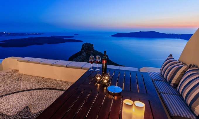 Imerovigli Villa | Azure Villa Santorini