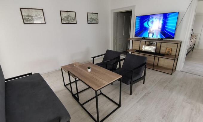 City Center Apartamento | Azzuro