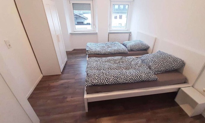 Budesheim Apartamento | BÜ01 spacious apartment in Büdesheim