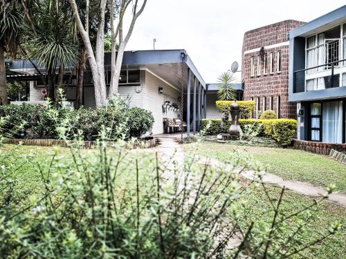 Piet Retief Casa | B at Home Guest House
