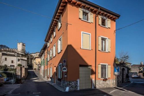 Monzambano Cama Y Desayuno | B&B AL VICOLO DI MEZZO