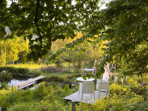 Osterfingen Cama Y Desayuno | B&B Bad Tiefenau, HAUS AN DER QUELLE