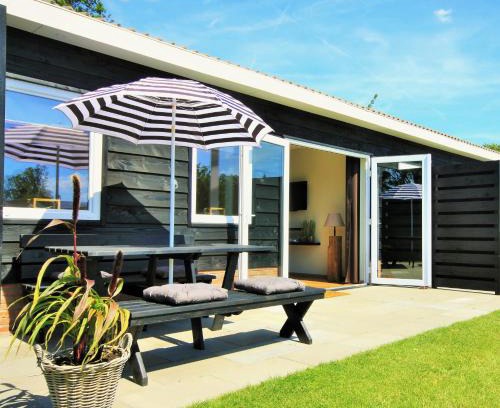 Oostvoorne Cama Y Desayuno | B&B Beach&Bos