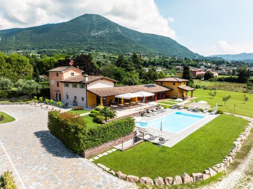 Caprino Veronese Cama Y Desayuno | B&B Ca' Marognole