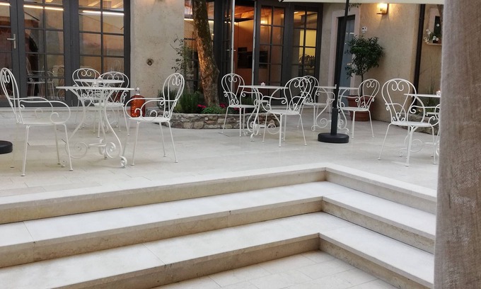 Villavetro Cama Y Desayuno | B&B Corte Alma Spa and Luxury Home