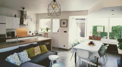 Poperinge Casa | B&B De Stille grens, sfeervol vakantiehuis dichtbij bos en rust