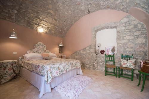 Sant'Anatolia di Narco Cama Y Desayuno | B&B dell'Osteria