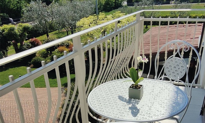 Lonato del Garda Cama Y Desayuno | B&B Erilla