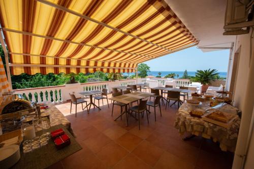 Parghelia Cama Y Desayuno | B&B Esterita