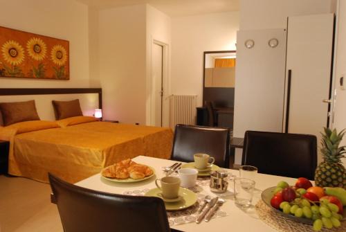 San Donato Cama Y Desayuno | B&B Fiera Maglo'