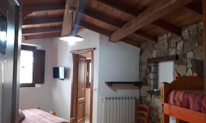 Fonni Cama Y Desayuno | B&b Gennargentu