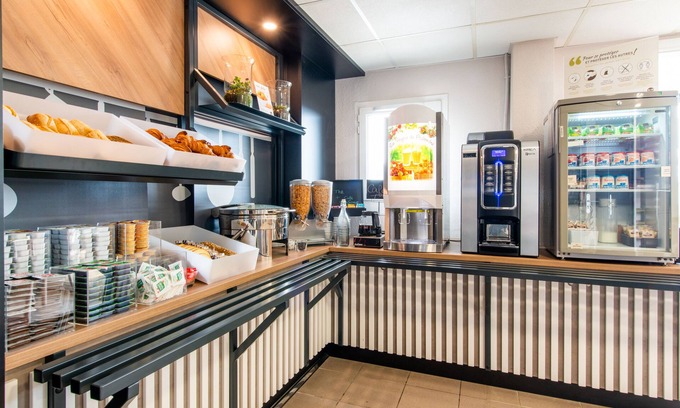 Cholet Hotel | B&B HOTEL Cholet Nord