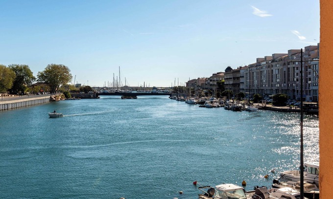 Sete Hotel | B&B HOTEL Sète Centre Gare