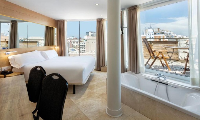 Tarragona Hotel | B&B HOTEL Tarragona Centro Urbis