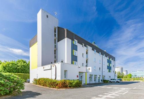 Saint-Avertin Hotel | B&B HOTEL Tours Parc Expo St-Avertin