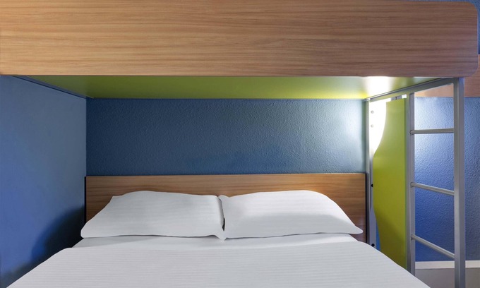 Gemarkung Nachstebreck Hotel | B&B HOTEL Wuppertal-Oberbarmen