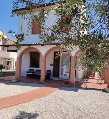 Villafranca Cama Y Desayuno | B&B Il Giardino di Sophie