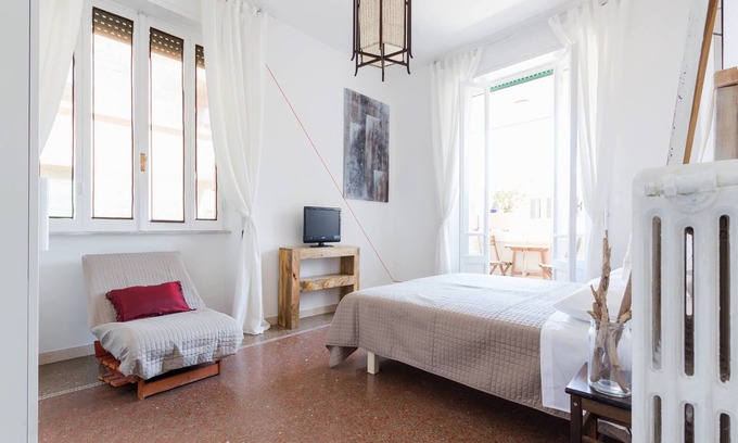 San Giovanni Cama Y Desayuno | B&B In White