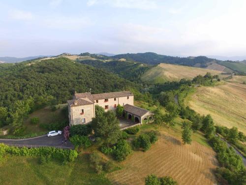 Sala Baganza Cama Y Desayuno | B&B Le Ginestre