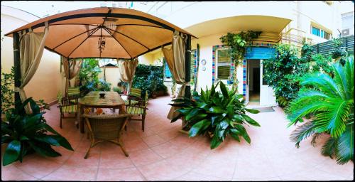 Cagliari Cama Y Desayuno | B&B Livingstone