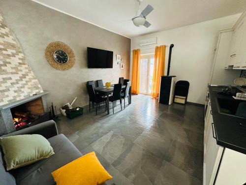 Tolfa Casa | B&B Love - Santa Severa - HOLIDAY HOUSE 1