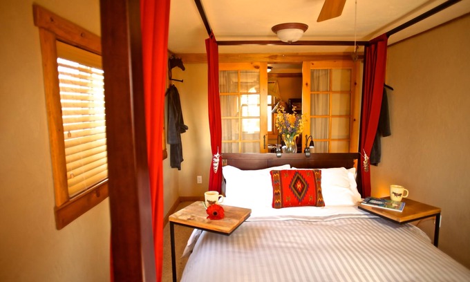 Livermore Otro | B & B Night Hawk Rm disfrutar de una verdadera experiencia occidental con un ambiente sofisticado