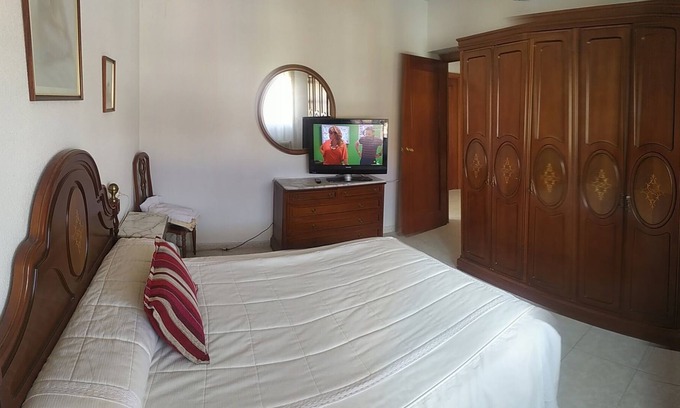 Toledo Cama Y Desayuno | Habitación B&B Matrimonio en Adosado Toledo Imperial