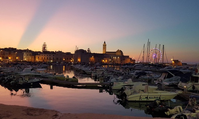 Trani Cama Y Desayuno | B&B Torrente Antico
