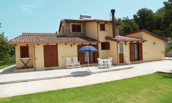 Centola Cama Y Desayuno | B&B Villa Del Regno