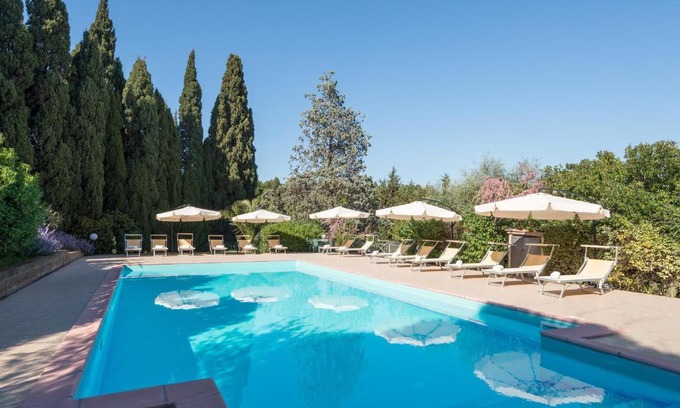 Venturina Cama Y Desayuno | B&B Villa il Poggetto