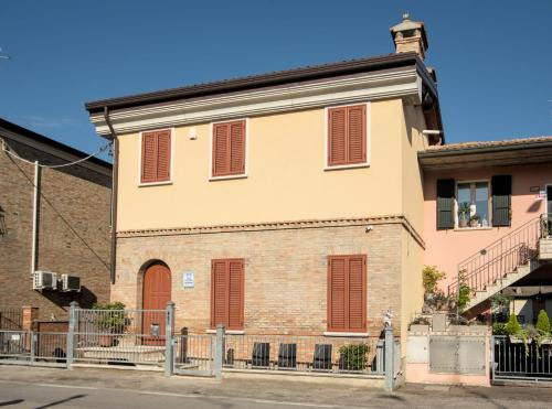 Borgo Montone Cama Y Desayuno | B&b Villa Ravenna