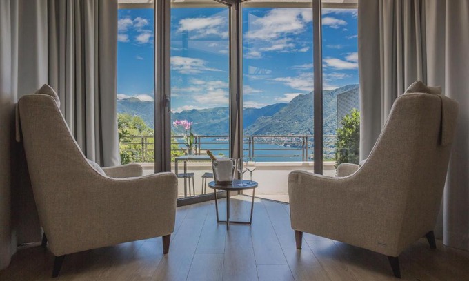 Como Cama Y Desayuno | B&B Vista Lago