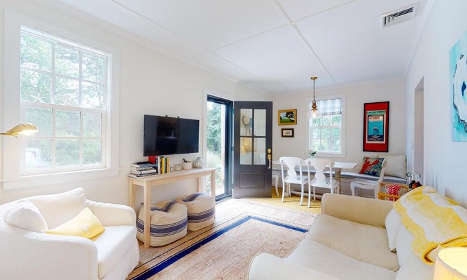 Chatham Casa | B By the Sea