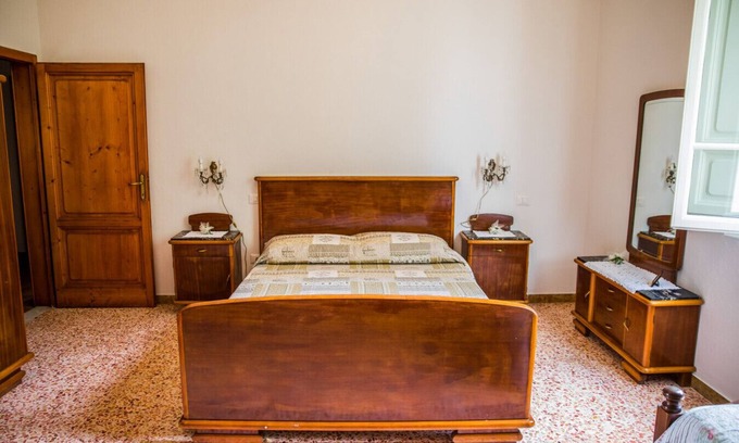 Orentano Apartamento | B&G Corte Menconi - Ivy