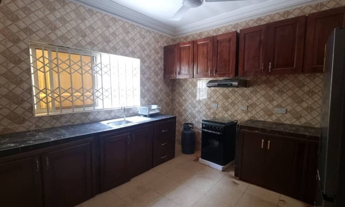 Cape Coast Casa | B's Classic and Cozy - Apt #1